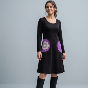 Vestido de Manga Larga con Bolsillos y Detalle Mandala